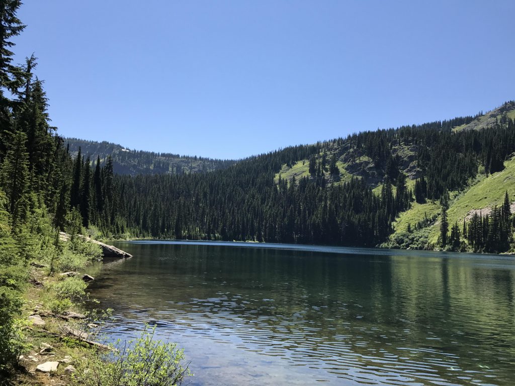 Blossom Lakes Loop – NaughtyHiker